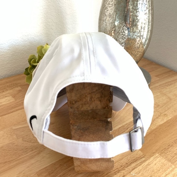 NWT Zyia Baseball Hat  White Adjustable back strap - Picture 5 of 8